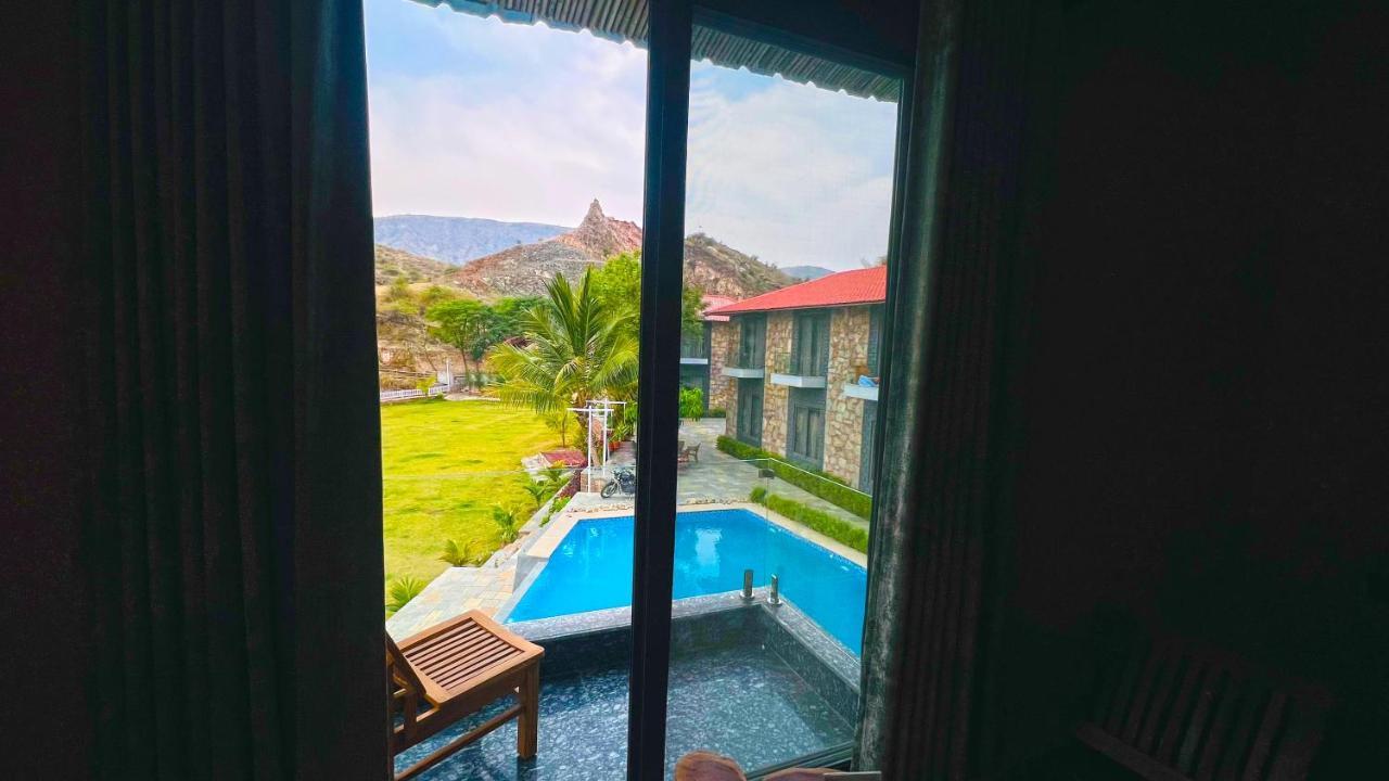 The Divine Hills Resort Nāi Exterior foto