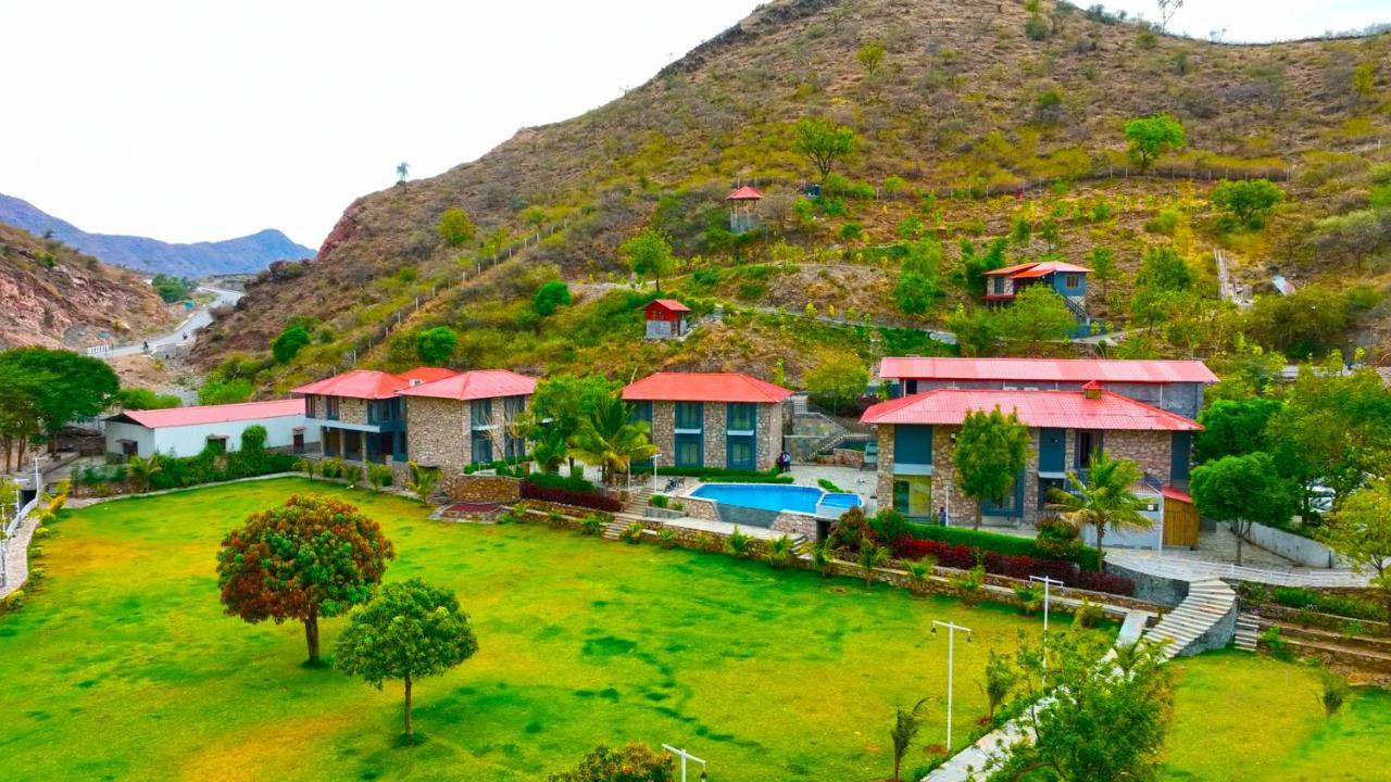 The Divine Hills Resort Nāi Exterior foto